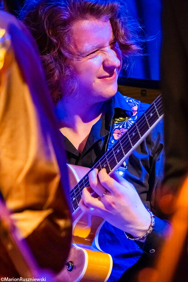 Noah Hogan at Le Duc Des Lombards (Paris). Photo by Marion Ruszniewski